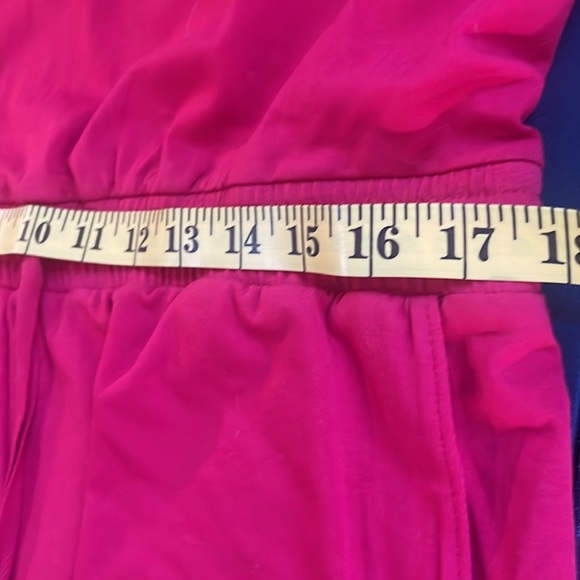 Calvin Klein red,sleeveless,jumper, shorts,V neck,Elastic, tie waist,New - Picture 7 of 14